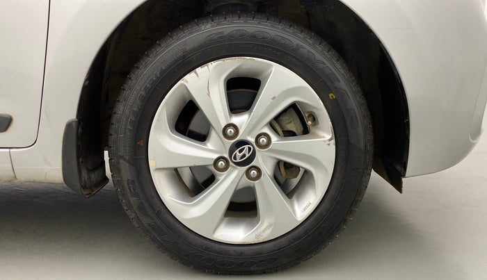2017 Hyundai Xcent SX 1.2, Petrol, Manual, 54,651 km, Right Front Wheel