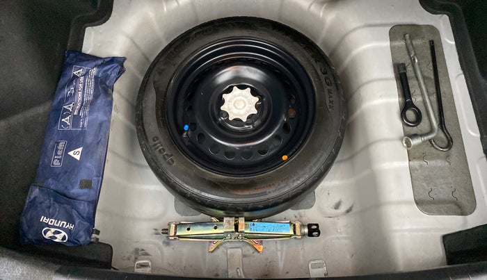 2017 Hyundai Xcent SX 1.2, Petrol, Manual, 54,651 km, Spare Tyre