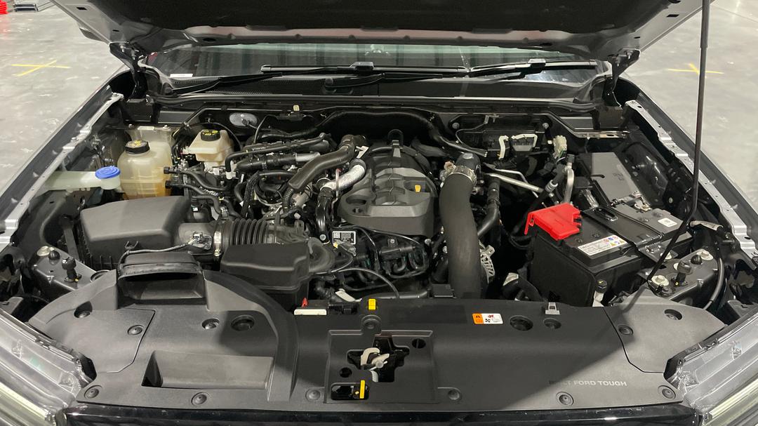 2024 Ford Everest Ambiente (RWD), Automatic, 27879 km, Open Bonnet (Engine)