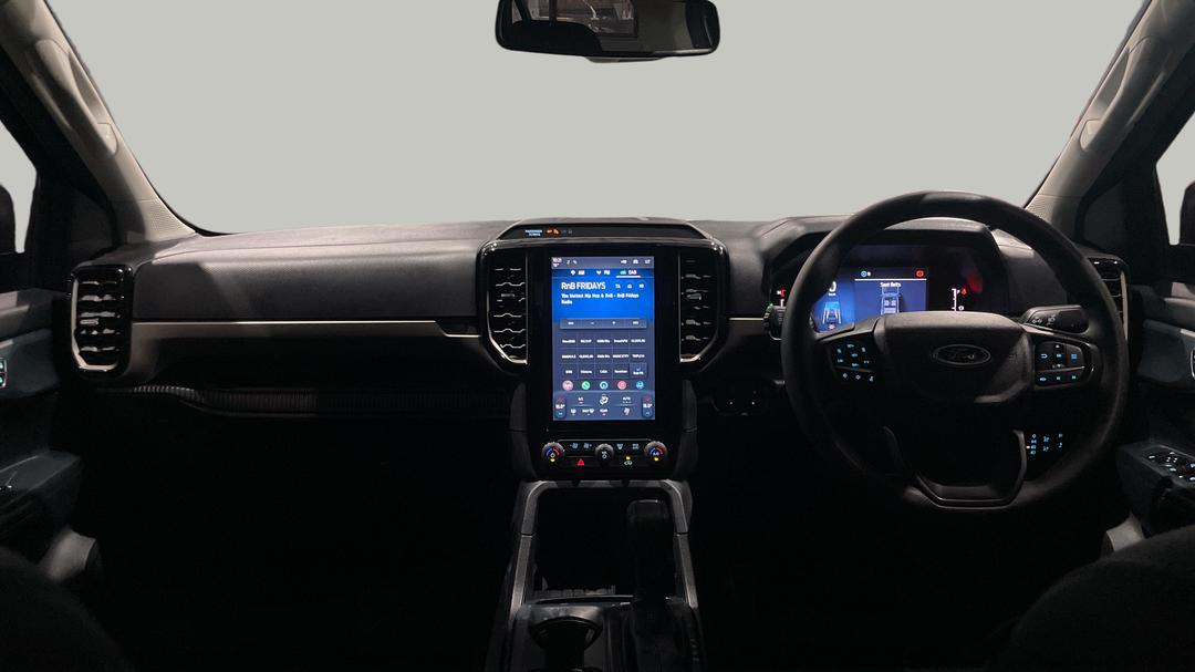 2024 Ford Everest Ambiente (RWD), Automatic, 27879 km, Dashboard View