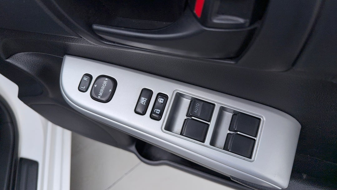 Drivers Side Door Panel Controls