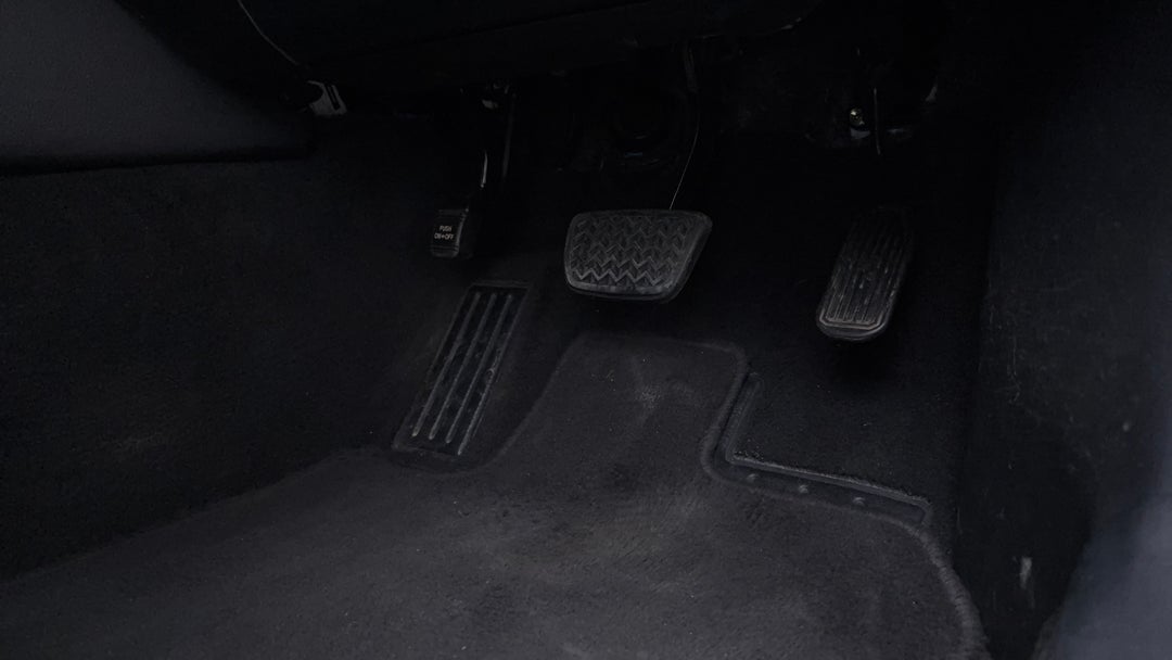 Pedals and Footmat