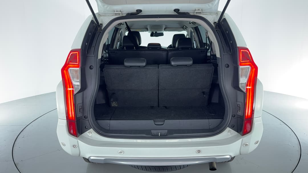 2017 Mitsubishi Pajero Sport Exceed (4x4) 7 Seat, Automatic, 122122 km, Boot Inside View