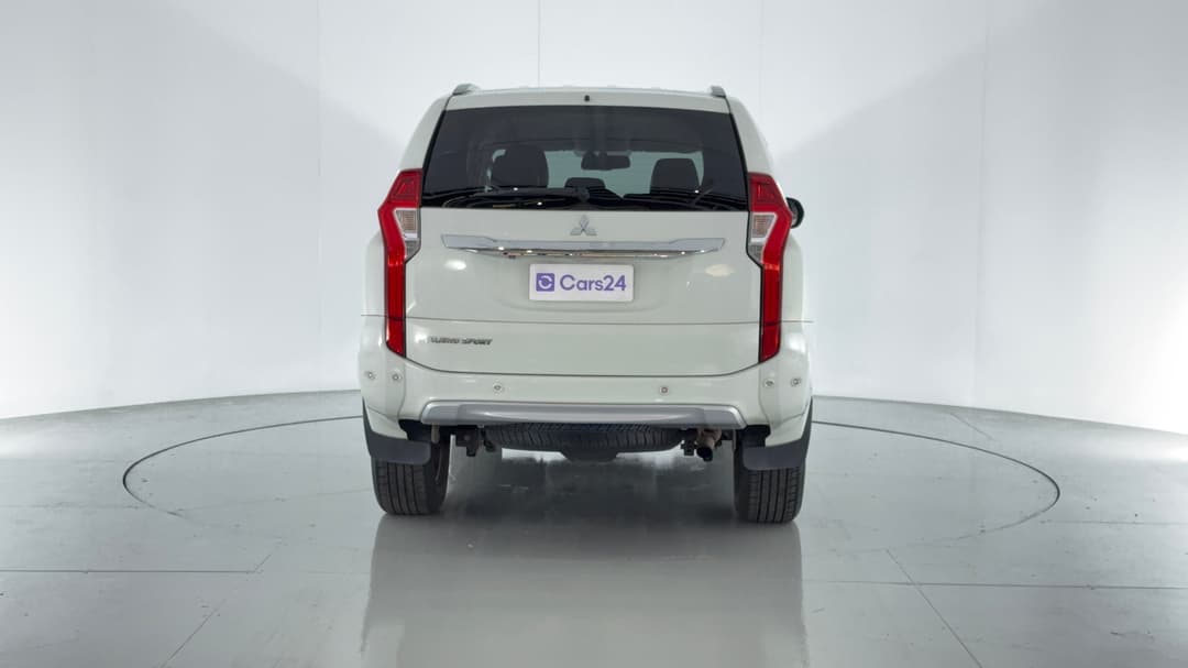 2017 Mitsubishi Pajero Sport Exceed (4x4) 7 Seat, Automatic, 122122 km, Back/Rear View