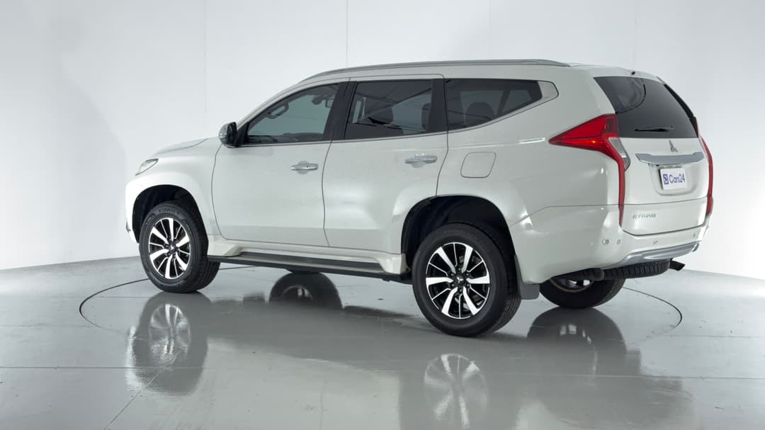 2017 Mitsubishi Pajero Sport Exceed (4x4) 7 Seat, Automatic, 122122 km, Left Back Diagonal (45- Degree) View