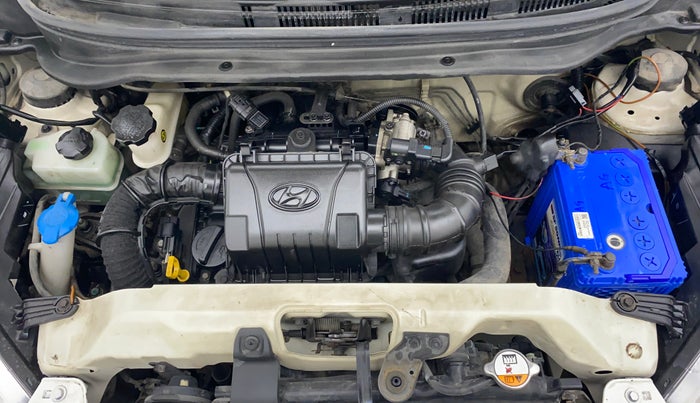 2012 Hyundai Eon ERA PLUS, Petrol, Manual, 33,306 km, Engine Bonet View