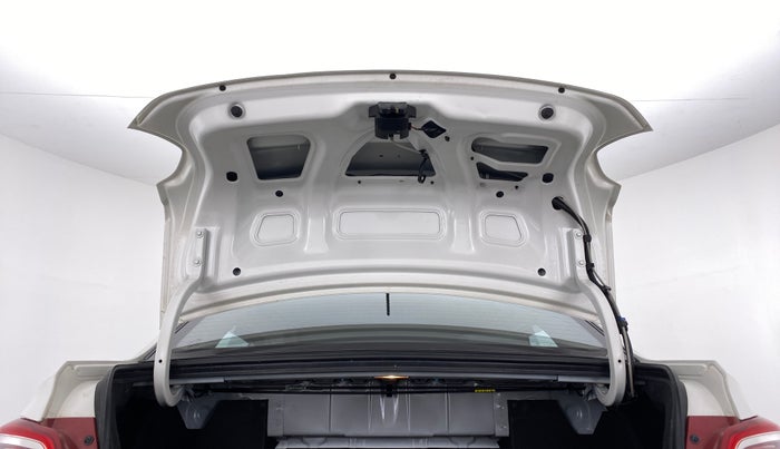 2016 Hyundai Xcent S AT 1.2, Petrol, Automatic, 25,602 km, Boot Door Open