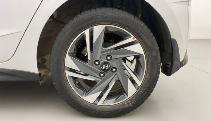 2021 Hyundai NEW I20 ASTA (O) 1.5 CRDI MT, Diesel, Manual, 58,488 km, Left Rear Wheel
