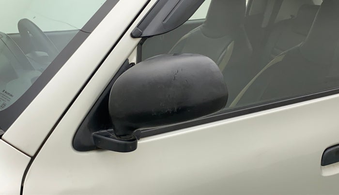 2021 Maruti S PRESSO VXI (O) CNG, CNG, Manual, 45,623 km, Left rear-view mirror - Cover has minor damage