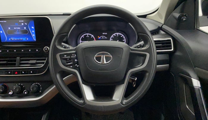 2019 Tata Harrier XM 2.0L KRYOTEC, Diesel, Manual, 44,103 km, Steering Wheel Close Up