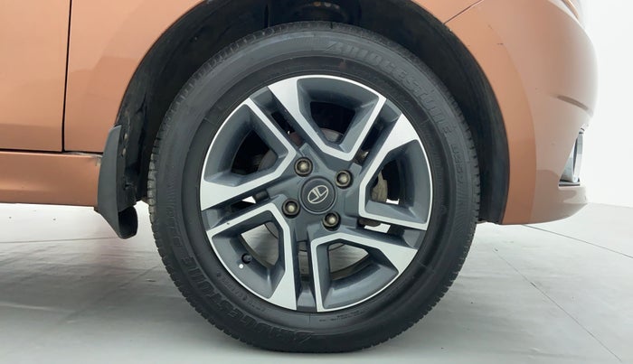 2017 Tata TIGOR XZ 1.2 REVOTRON OPT, Petrol, Manual, 46,971 km, Right Front Tyre