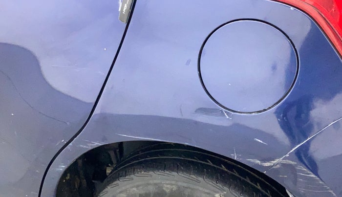2019 Maruti Swift LXI, Petrol, Manual, 70,182 km, Left quarter panel - Paint has minor damage