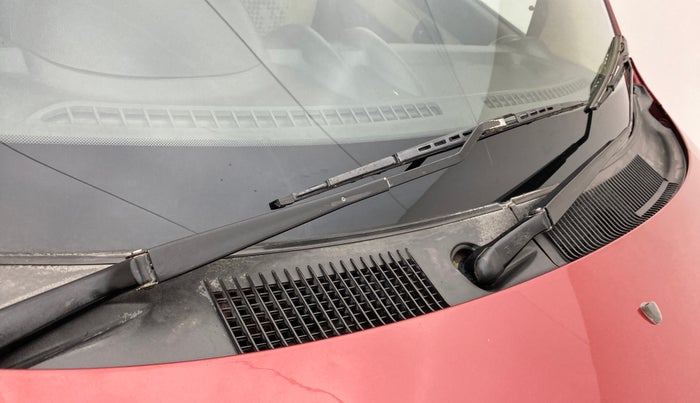 2010 Hyundai Santro Xing GLS, Petrol, Manual, 27,590 km, Front windshield - Noise From Wiper System