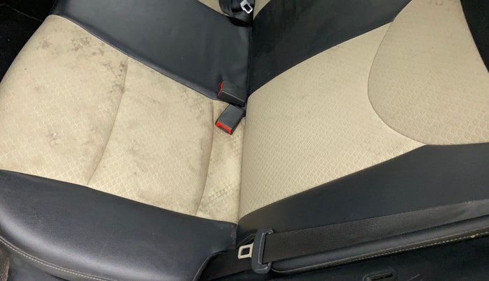 2018 Hyundai NEW SANTRO SPORTZ MT, Petrol, Manual, 25,447 km, Second-row left seat - Cover slightly stained