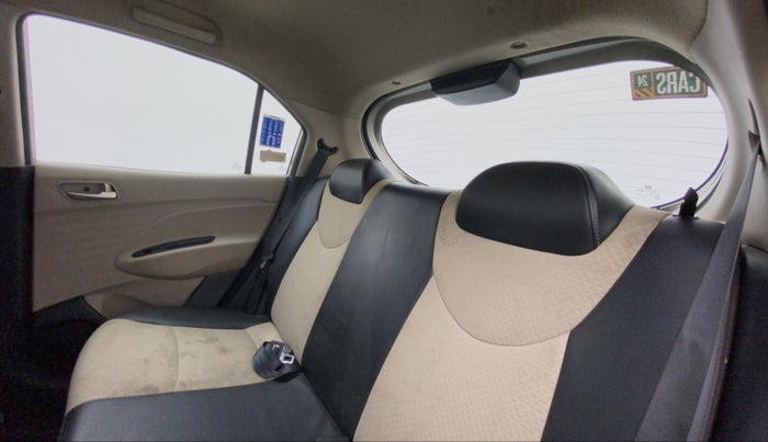 2018 Hyundai NEW SANTRO SPORTZ MT, Petrol, Manual, 25,447 km, Right Side Rear Door Cabin