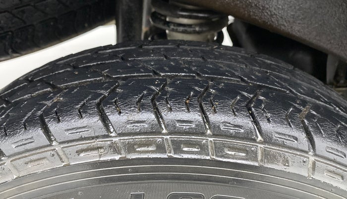 2017 Maruti Eeco 5 STR WITH A/C+HTR, Petrol, Manual, 41,848 km, Right Rear Tyre Tread