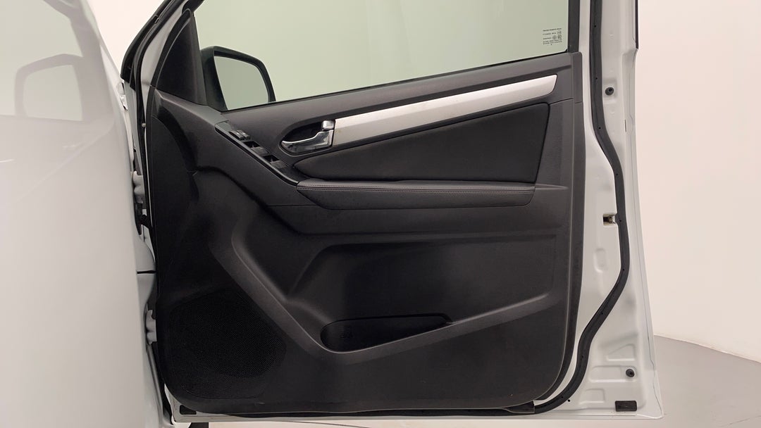 2019 Isuzu MU-X Ls-u (4x2), Automatic, 56325 km, Speaker View