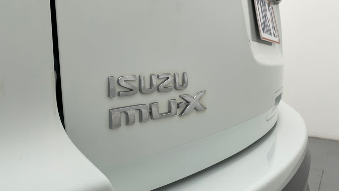 2019 Isuzu MU-X Ls-u (4x2), Automatic, 56325 km, Badge (Boot Left Side)