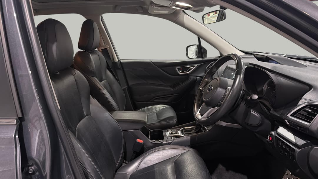 2021 Subaru Forester 2.5i-s (AWD), Automatic, 69693 km, Right Side Front Door Cabin View