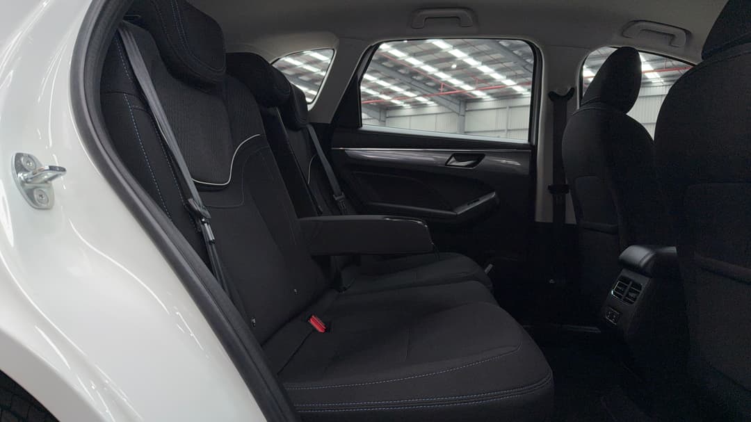 2022 GWM Haval Jolion Premium, Automatic, 51129 km, Right Side Rear Door Cabin View