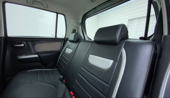 2015 Maruti Wagon R 1.0 VXI, Petrol, Manual, 55,270 km, Right Side Rear Door Cabin