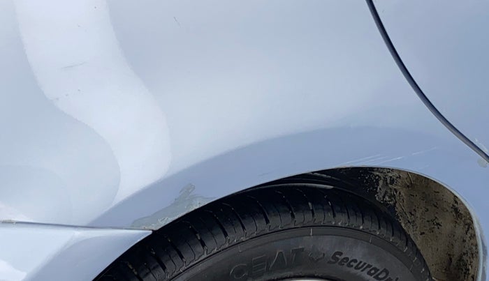 2011 Toyota Etios VX, Petrol, Manual, 57,187 km, Right quarter panel - Minor scratches
