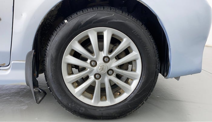 2011 Toyota Etios VX, Petrol, Manual, 57,187 km, Right Front Wheel