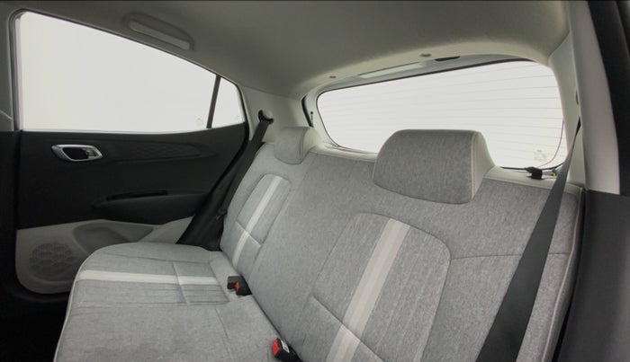 2022 Hyundai GRAND I10 NIOS SPORTZ PETROL, Petrol, Manual, 1,705 km, Right Side Rear Door Cabin