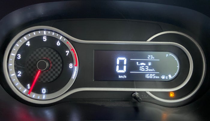 2022 Hyundai GRAND I10 NIOS SPORTZ PETROL, Petrol, Manual, 1,705 km, Odometer Image