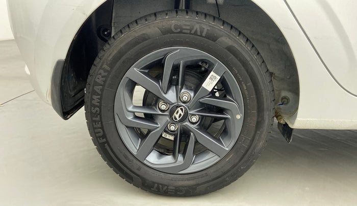 2022 Hyundai GRAND I10 NIOS SPORTZ PETROL, Petrol, Manual, 1,705 km, Right Rear Wheel