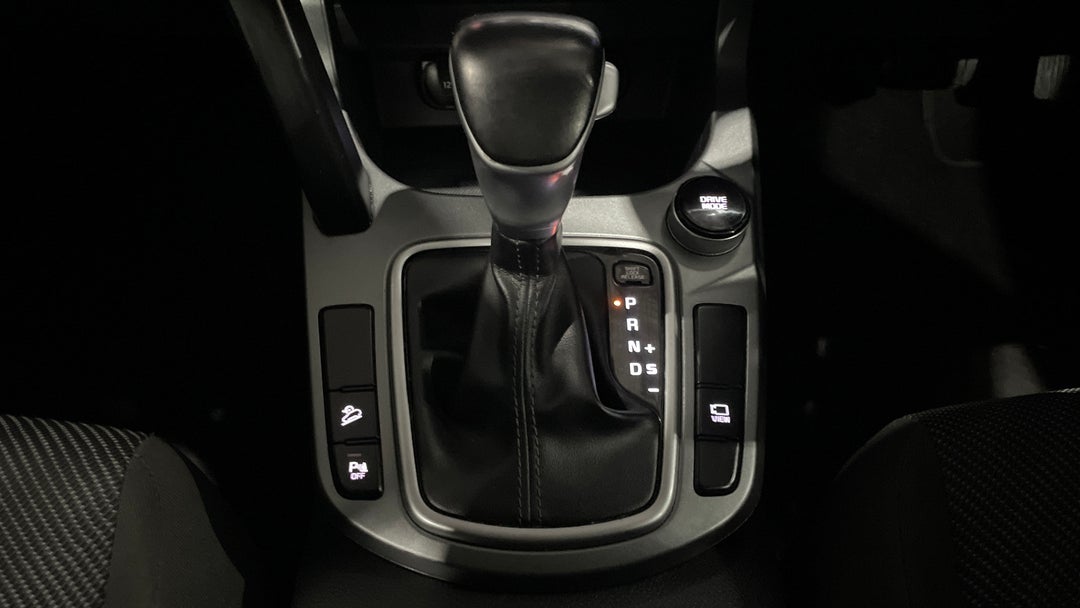 2021 Kia Seltos Sport (FWD), Automatic, 84476 km, Gear Lever 
