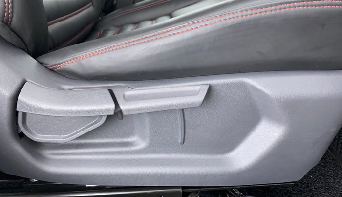 2021 Hyundai AURA S CNG, CNG, Manual, 3,869 km, Driver Side Adjustment Panel