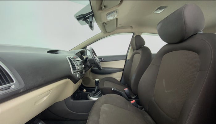 2012 Hyundai i20 SPORTZ 1.2, Petrol, Manual, 70,193 km, Right Side Front Door Cabin