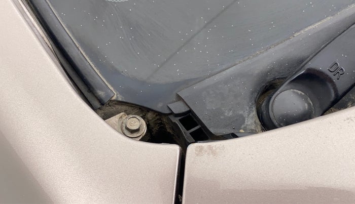 2012 Hyundai i20 SPORTZ 1.2, Petrol, Manual, 70,193 km, Bonnet (hood) - Cowl vent panel has minor damage