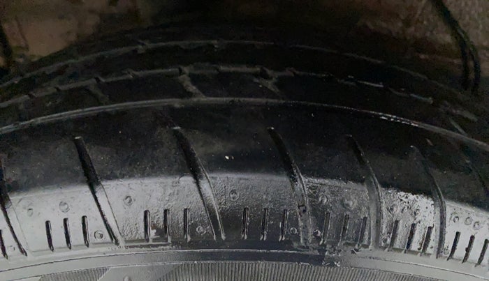 2019 Maruti Celerio X Zxi, CNG, Manual, 43,082 km, Right Front Tyre Tread