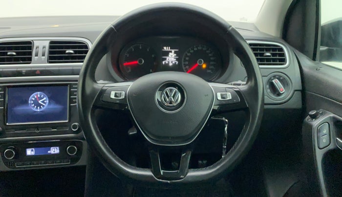2020 Volkswagen Polo HIGHLINE PLUS 1.0, Petrol, Manual, 27,236 km, Steering Wheel Close Up