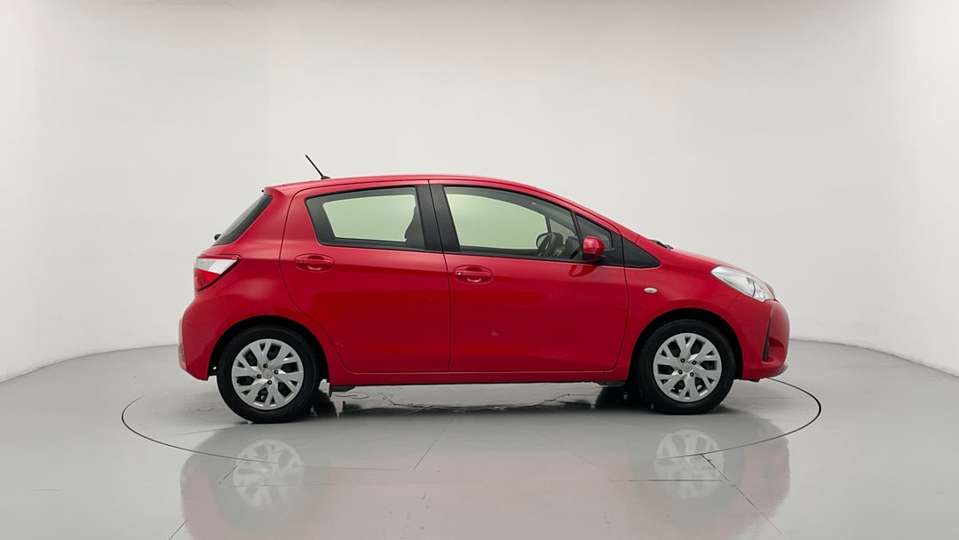 2019 Toyota Yaris Ascent, Automatic, 115983 km, Right Side View