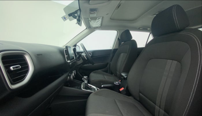 2021 Hyundai VENUE 1.0 TURBO GDI SX+ AT, Petrol, Automatic, 11,124 km, Right Side Front Door Cabin