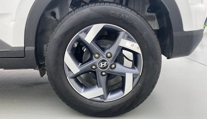 2021 Hyundai VENUE 1.0 TURBO GDI SX+ AT, Petrol, Automatic, 11,124 km, Left Rear Wheel