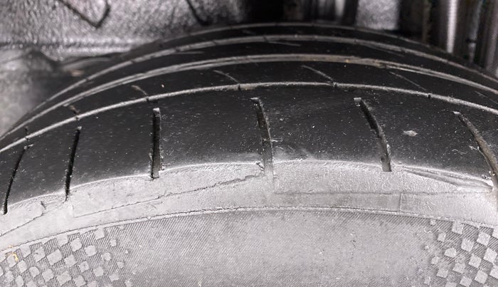 2018 Toyota YARIS G MT, Petrol, Manual, 50,736 km, Left Rear Tyre Tread