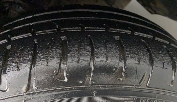 2018 Tata Tiago XZ 1.2 REVOTRON, Petrol, Manual, 45,826 km, Left Rear Tyre Tread