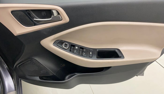 2017 Hyundai Elite i20 Magna Executive 1.2, Petrol, Manual, 14,326 km, Driver Side Door Panels Control