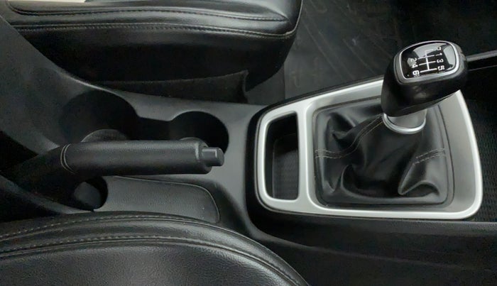 2020 Hyundai VENUE SX 1.0 TURBO IMT, Petrol, Manual, 70,644 km, Gear Lever