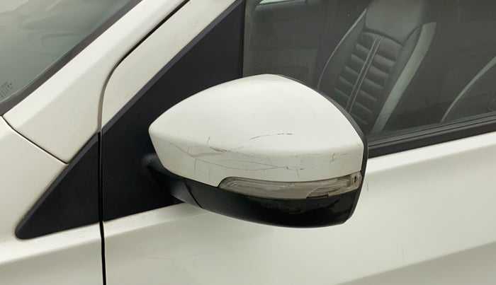 2017 Tata Tiago XZ PETROL, Petrol, Manual, 66,997 km, Left rear-view mirror - Minor scratches