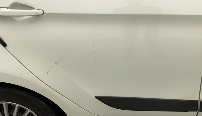 2017 Tata Tiago XZ PETROL, Petrol, Manual, 66,997 km, Right rear door - Minor scratches