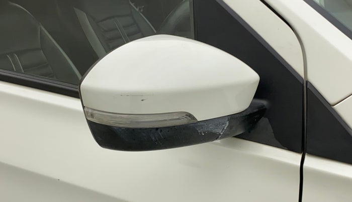 2017 Tata Tiago XZ PETROL, Petrol, Manual, 66,997 km, Right rear-view mirror - Minor scratches