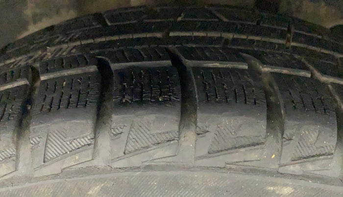 2017 Tata Tiago XZ PETROL, Petrol, Manual, 66,997 km, Right Rear Tyre Tread