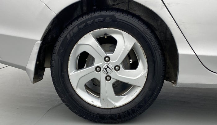 2014 Honda City V MT PETROL, CNG, Manual, 77,012 km, Right Rear Wheel