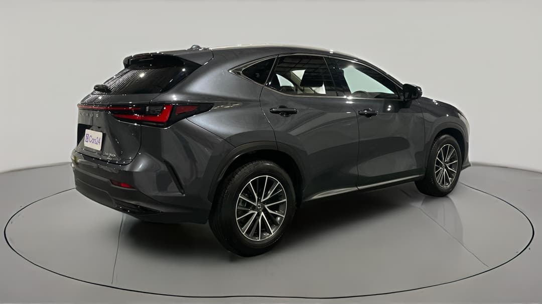 2023 Lexus Nx350h Luxury Hybrid AWD, Automatic, 21955 km, Right Back Diagonal (45- Degree) View
