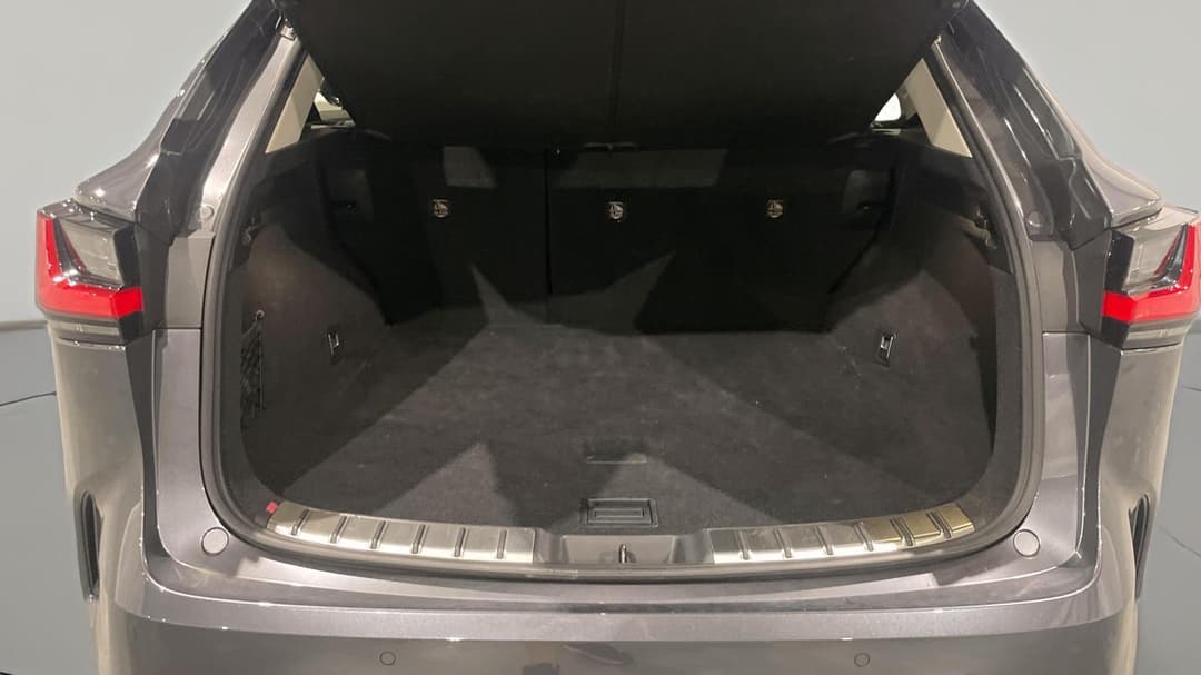 2023 Lexus Nx350h Luxury Hybrid AWD, Automatic, 21955 km, Boot Inside View